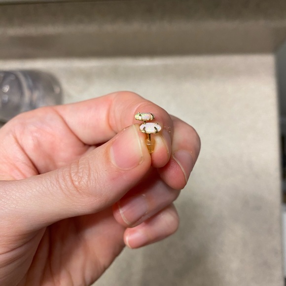 handmade opal stud earrings stamped 14k yellow gold - Picture 2 of 2